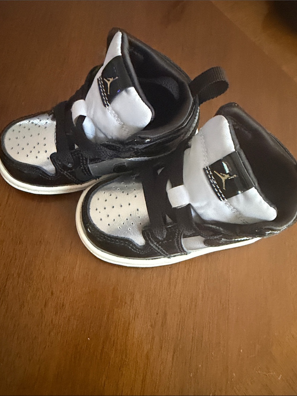 Jordan Kids Black and Silver High-Top Sneakers